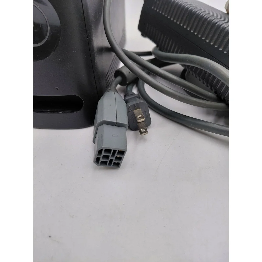 Microsoft Xbox 360 Elite 120GB Black Console Cords Tested Working 3 Games